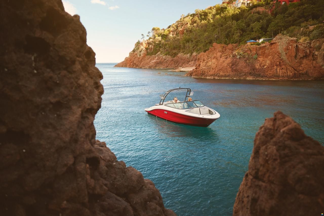 Sea Ray SPX 210 Europe