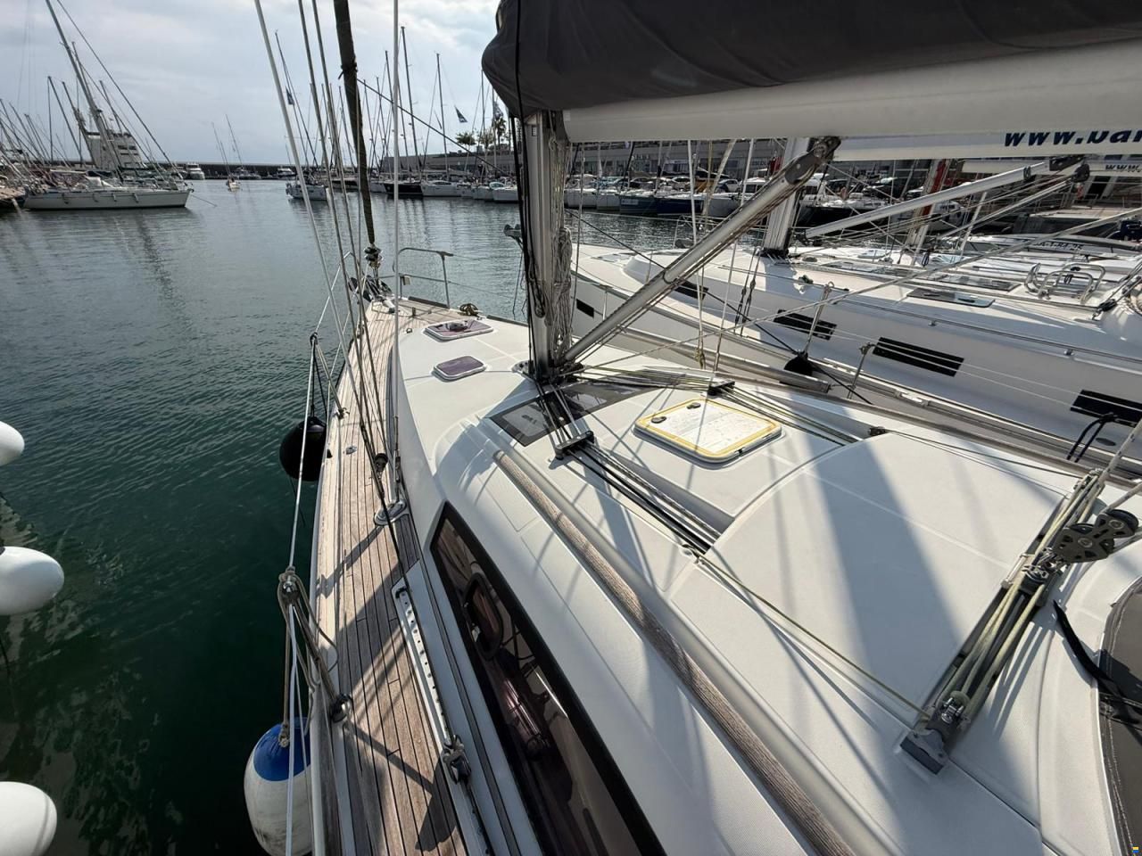 Beneteau Oceanis 40