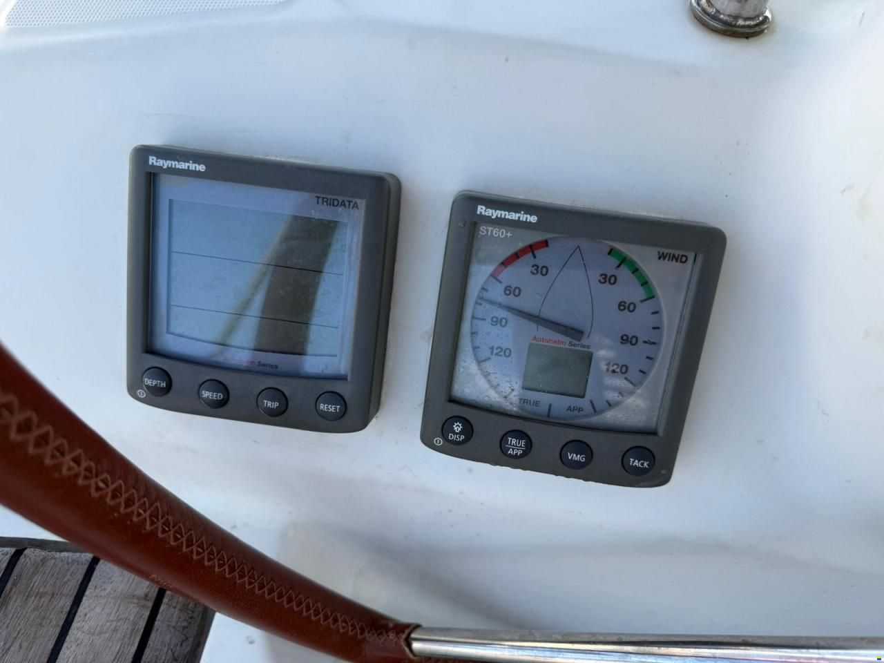 Beneteau Oceanis 40