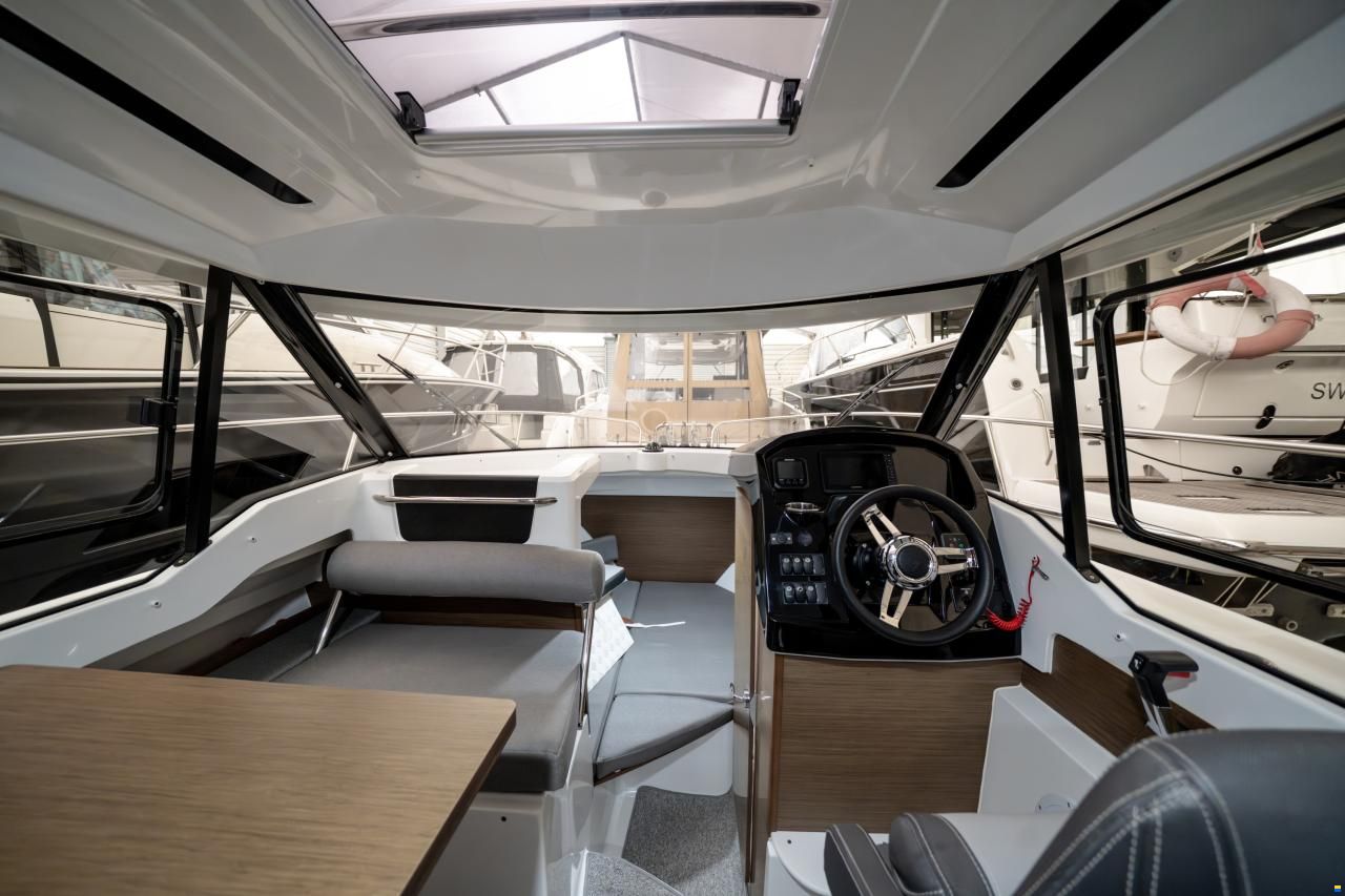 Jeanneau Merry Fisher 795