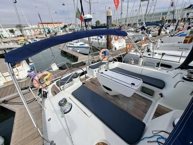 Jeanneau Sun Odyssey 43