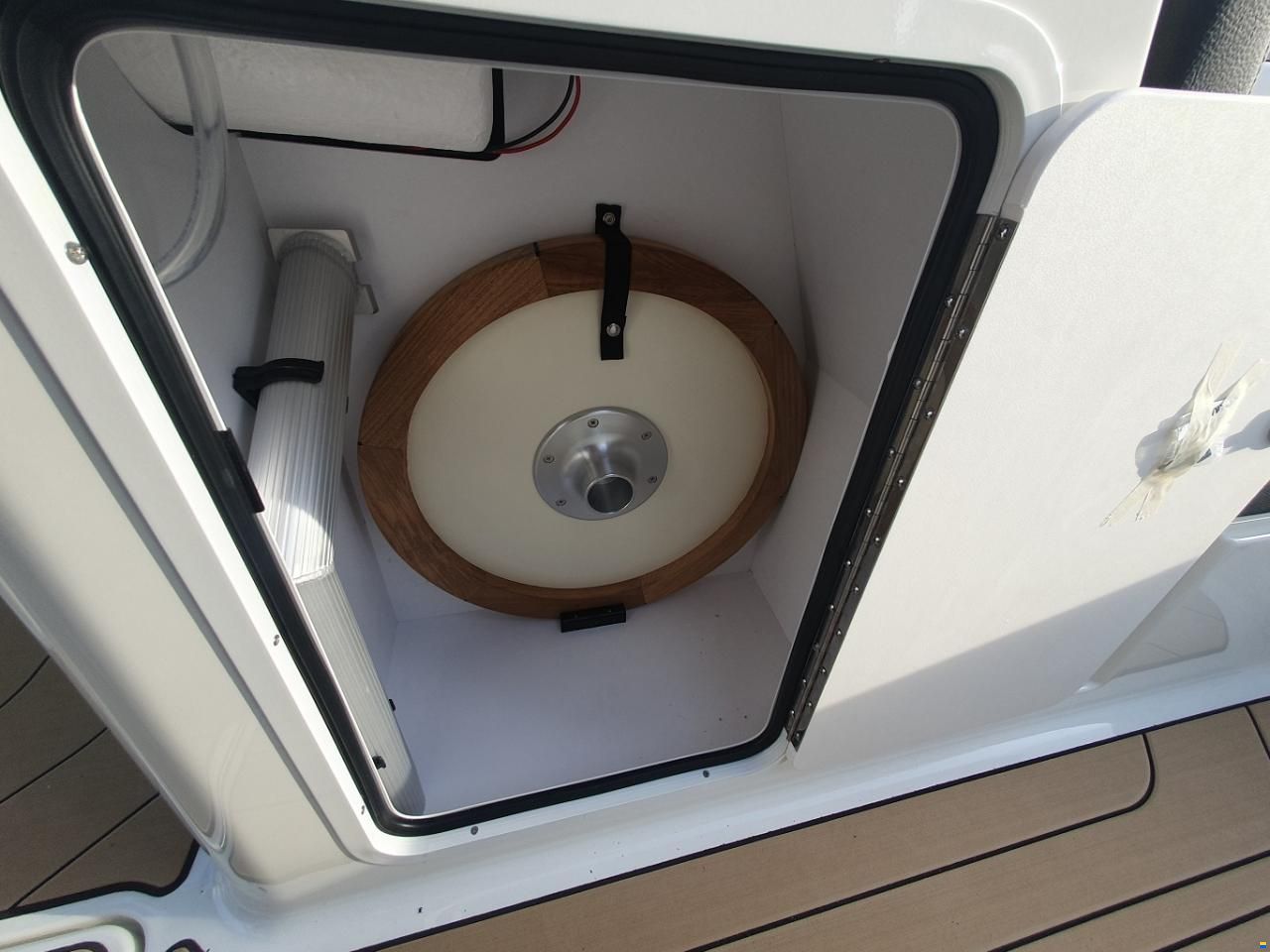 Sea Ray SPX 190 Outboard