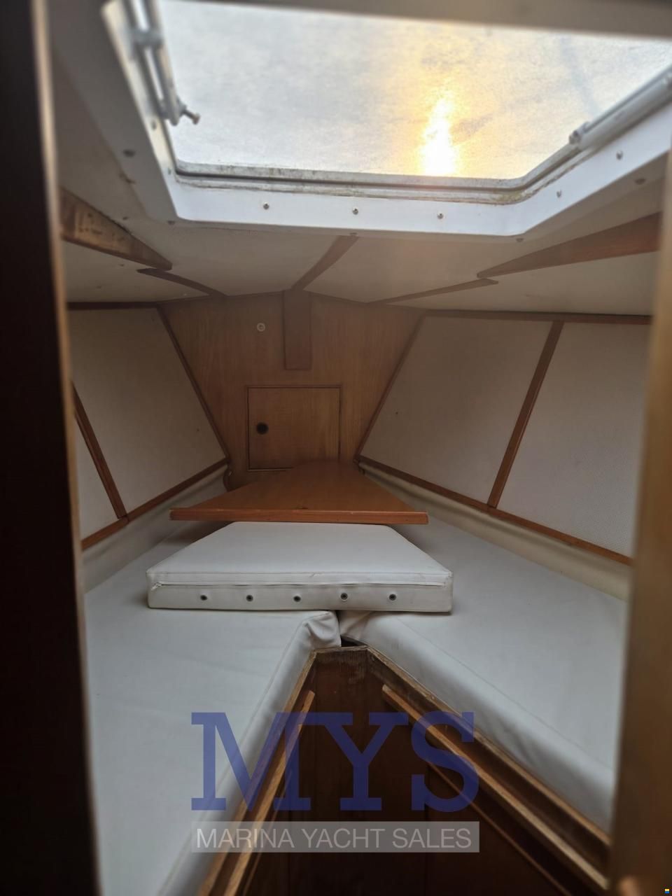 Oyster Heritage 37'