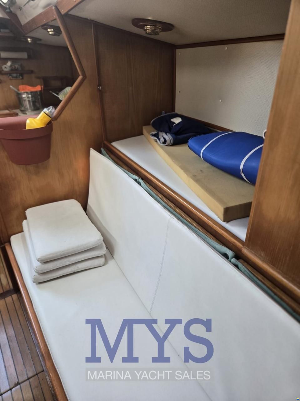 Oyster Heritage 37'