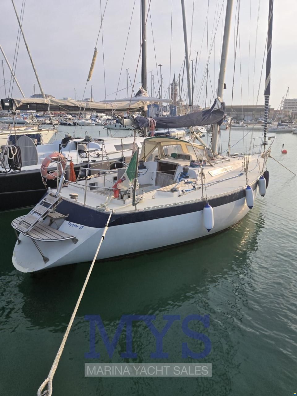 Oyster Heritage 37'