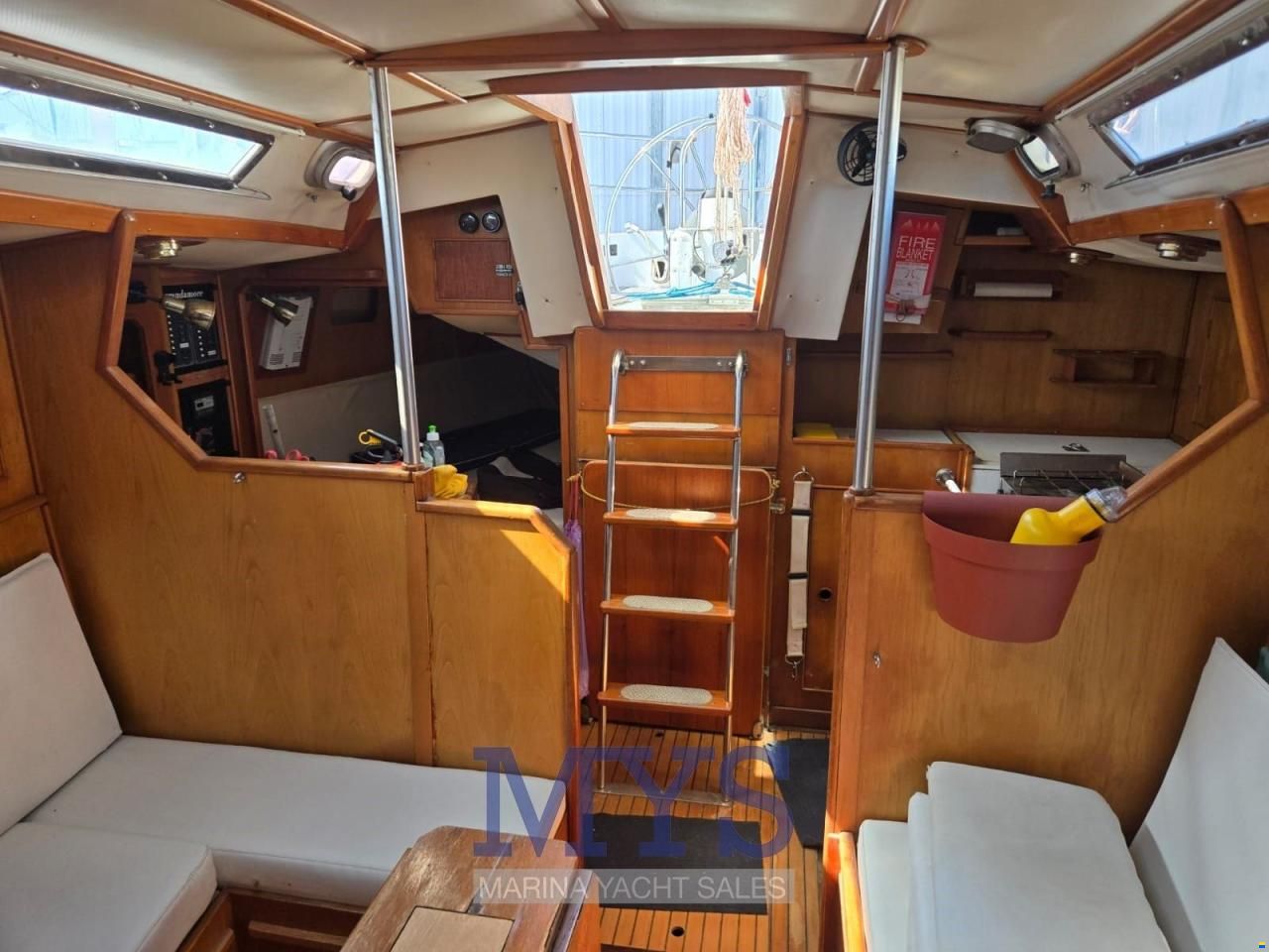 Oyster Heritage 37'