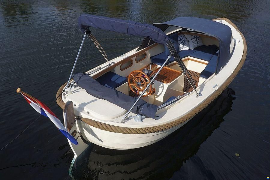 Albatros 21
