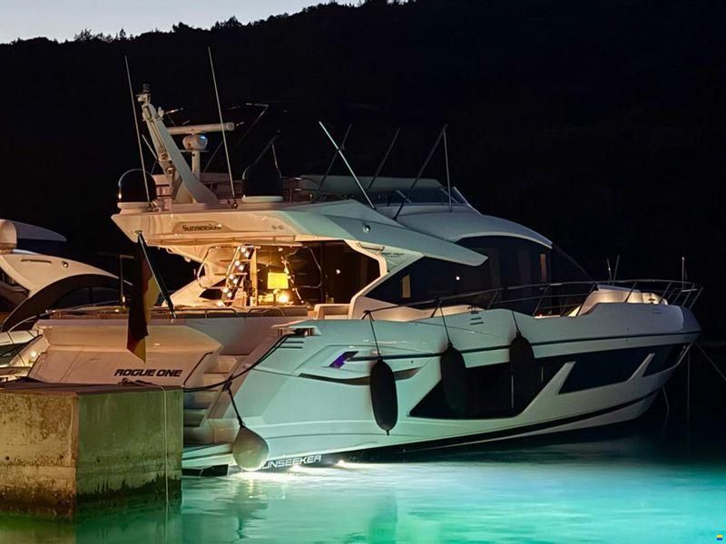 Sunseeker 74 Sport Yacht