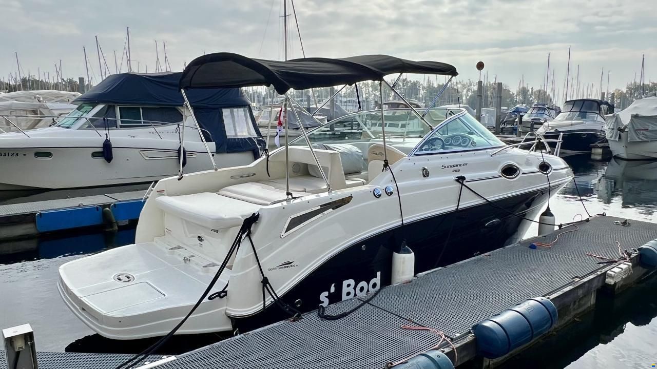Sea Ray 255 Sundancer