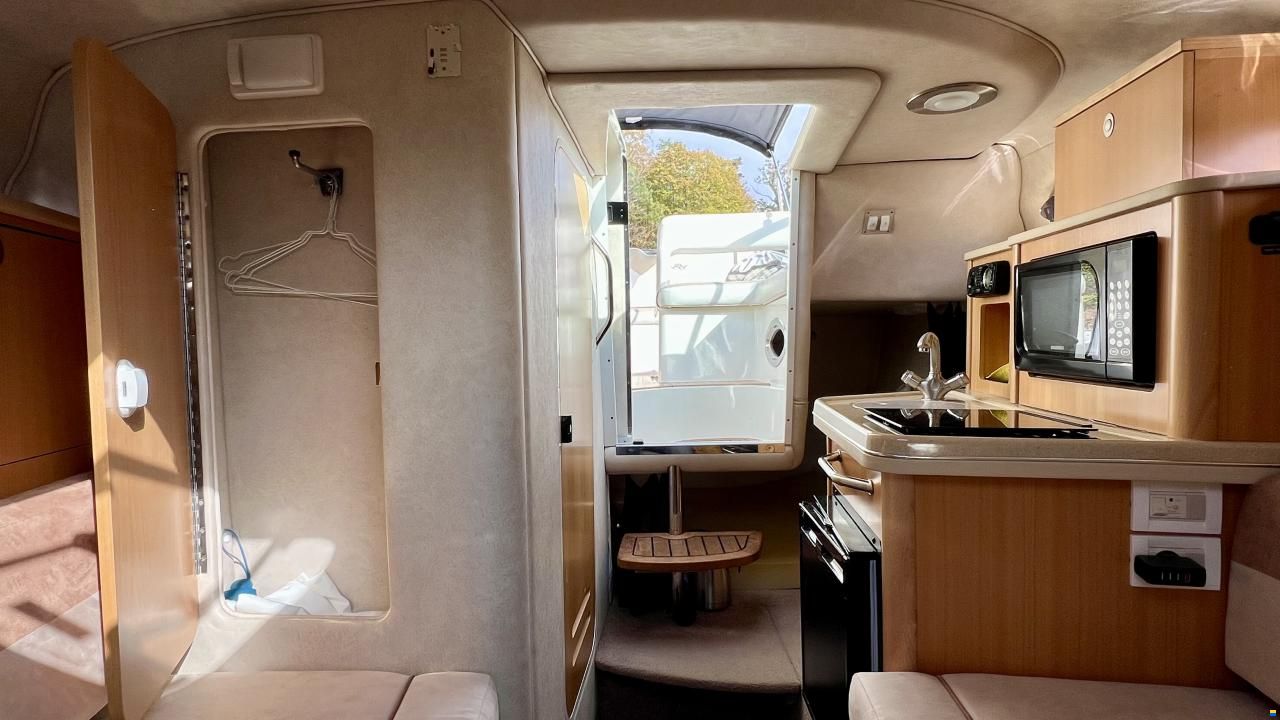 Sea Ray 255 Sundancer