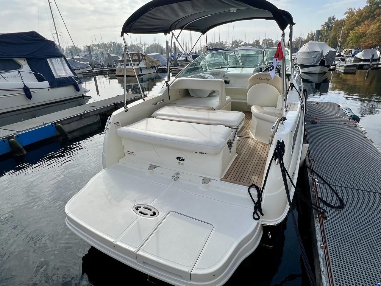 Sea Ray 255 Sundancer