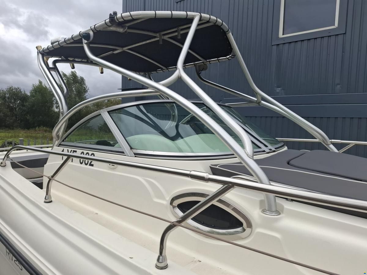 RANCRAFT RM-Yacht Ranieri RV-25 Console