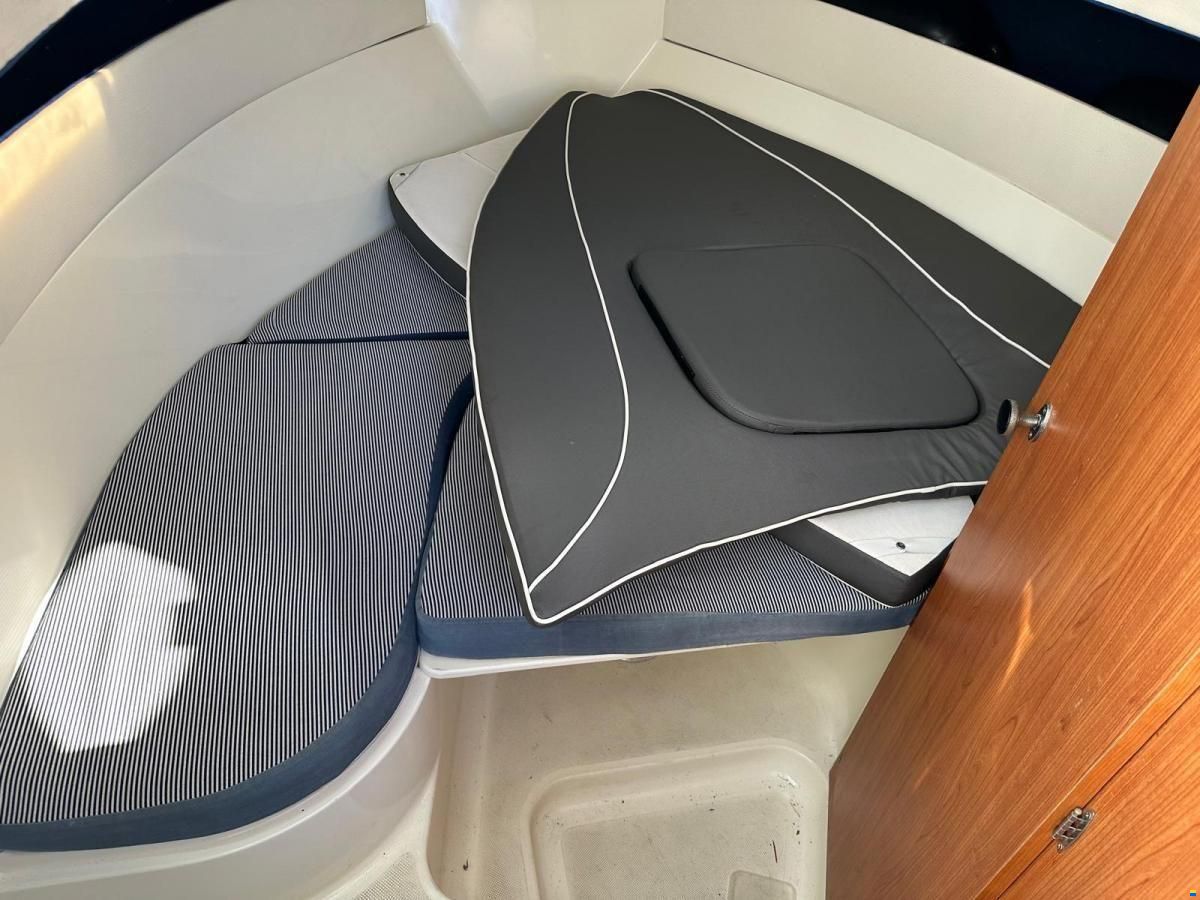 RANCRAFT RM-Yacht Ranieri RV-25 Console