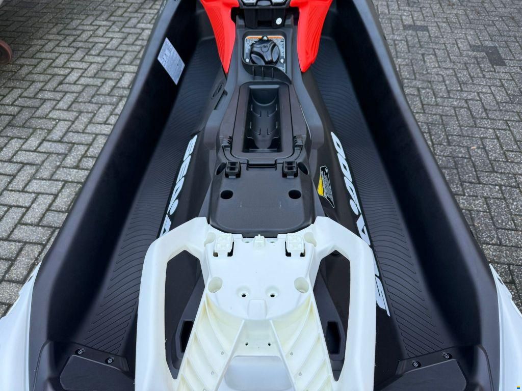 Sea-Doo Spark Trixx 90 3UP