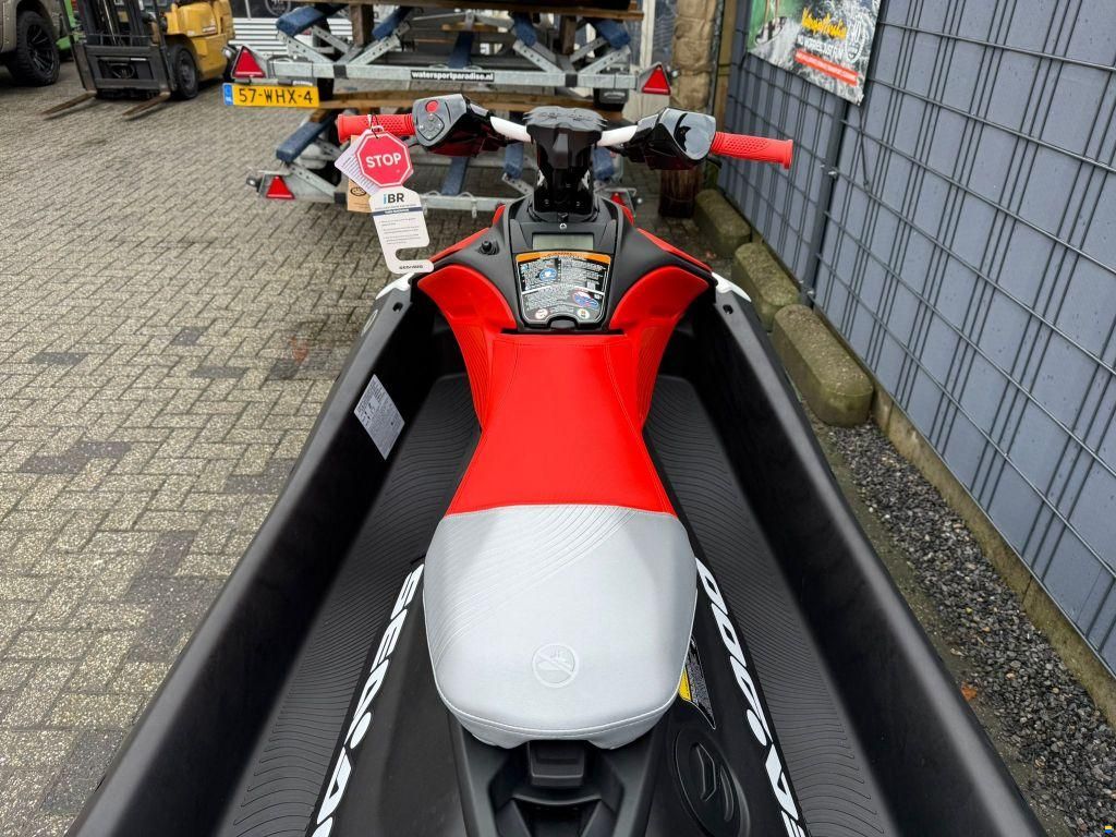 Sea-Doo Spark Trixx 90 1UP