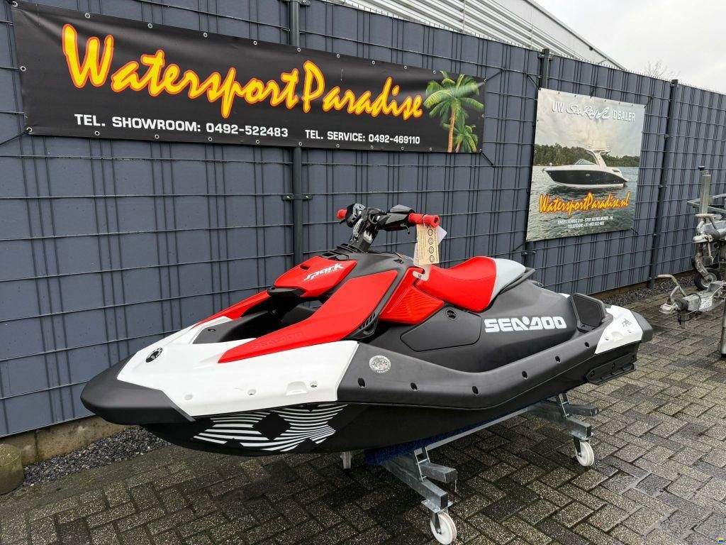 Sea-Doo Spark Trixx 90 1UP