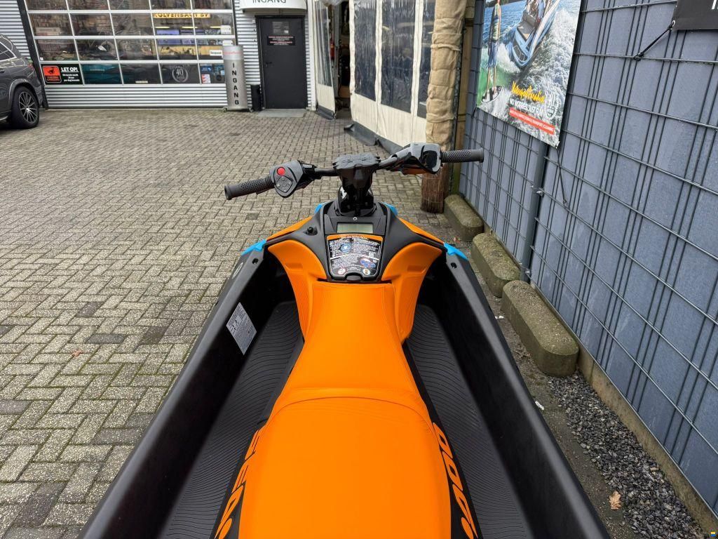 Sea-Doo Spark Trixx 90 3UP