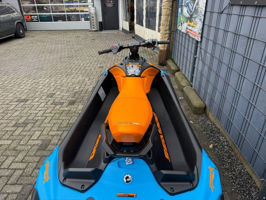 Sea-Doo Spark Trixx 90 3UP