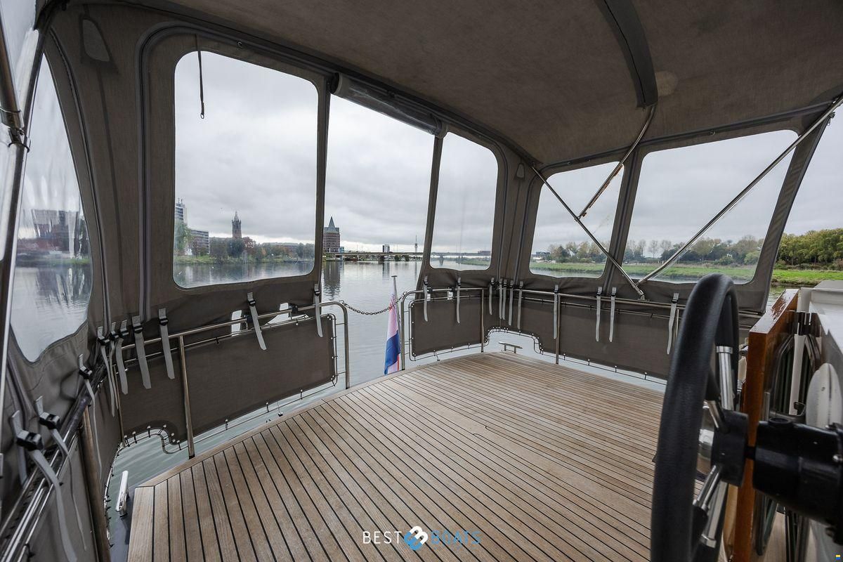 Linssen Grand Sturdy 34.9 AC