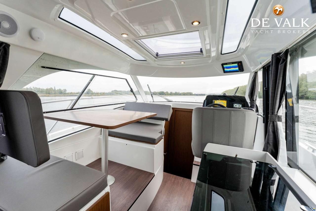 Beneteau Antares Serie 9