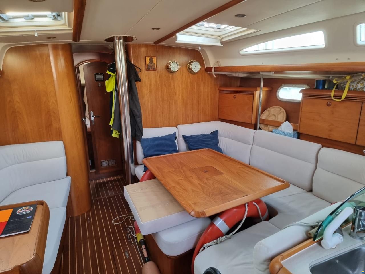 Jeanneau Sun Odyssey 43 Legende