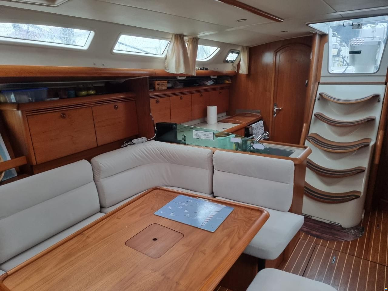 Jeanneau Sun Odyssey 43 Legende