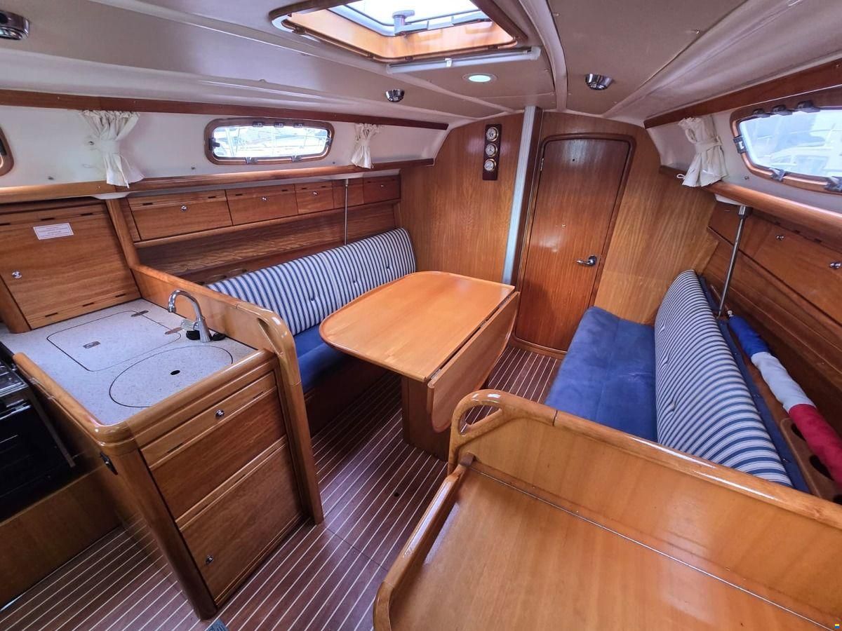 Bavaria 30