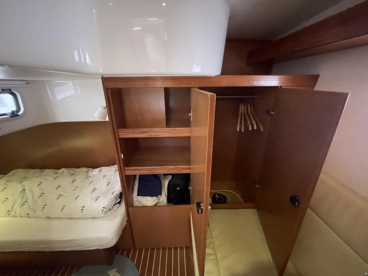 Bavaria 34HT