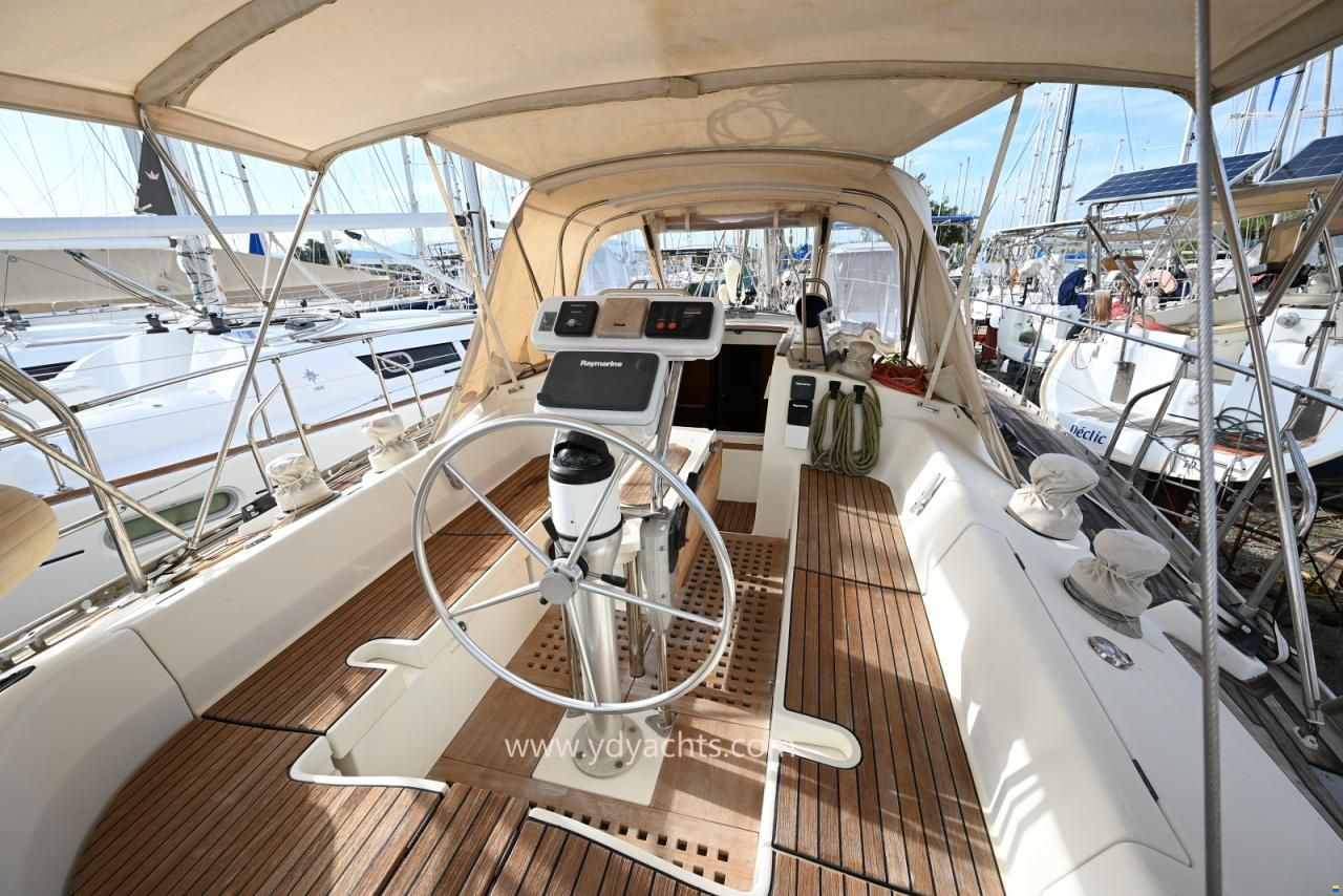Beneteau Oceanis 430 Owner's Version