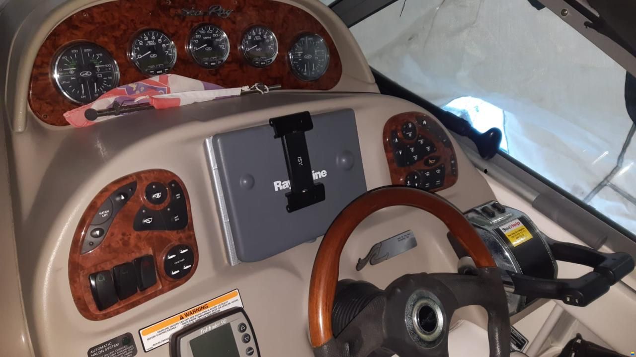 Sea Ray 300/335