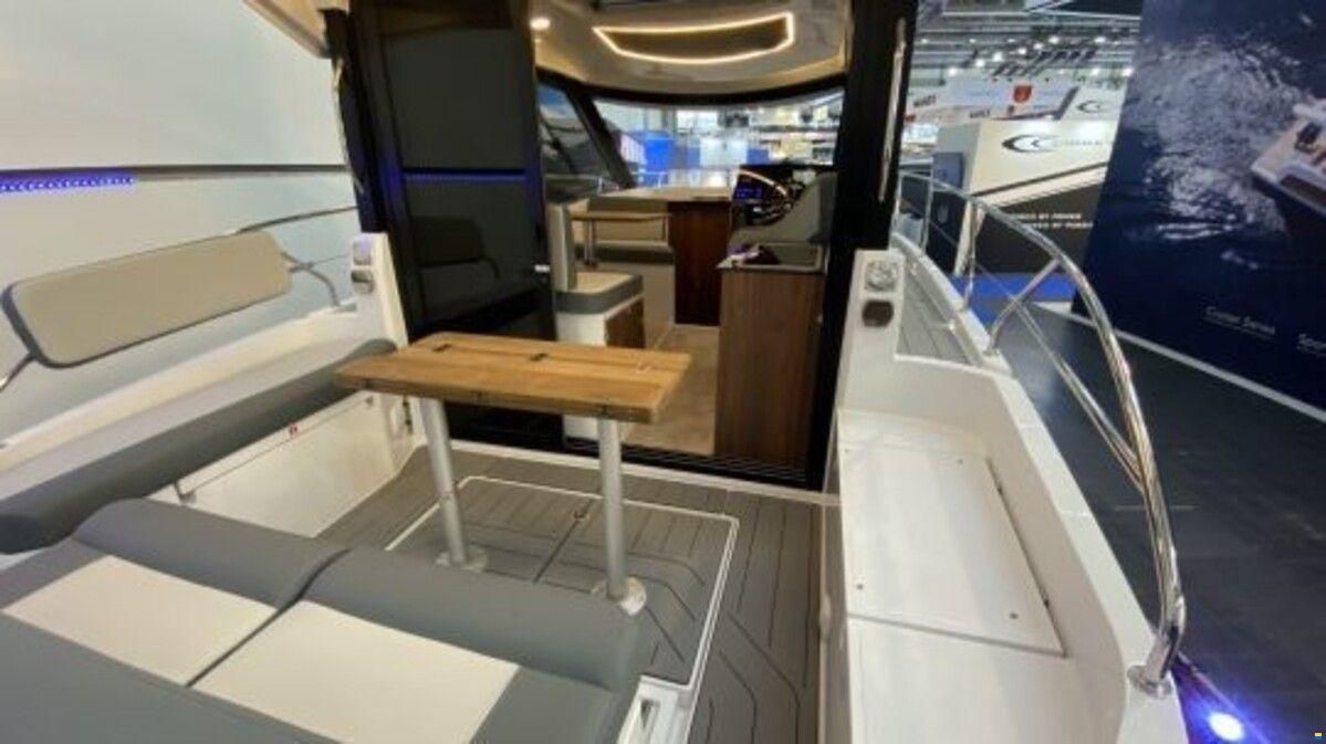 Nautic Yachts 880