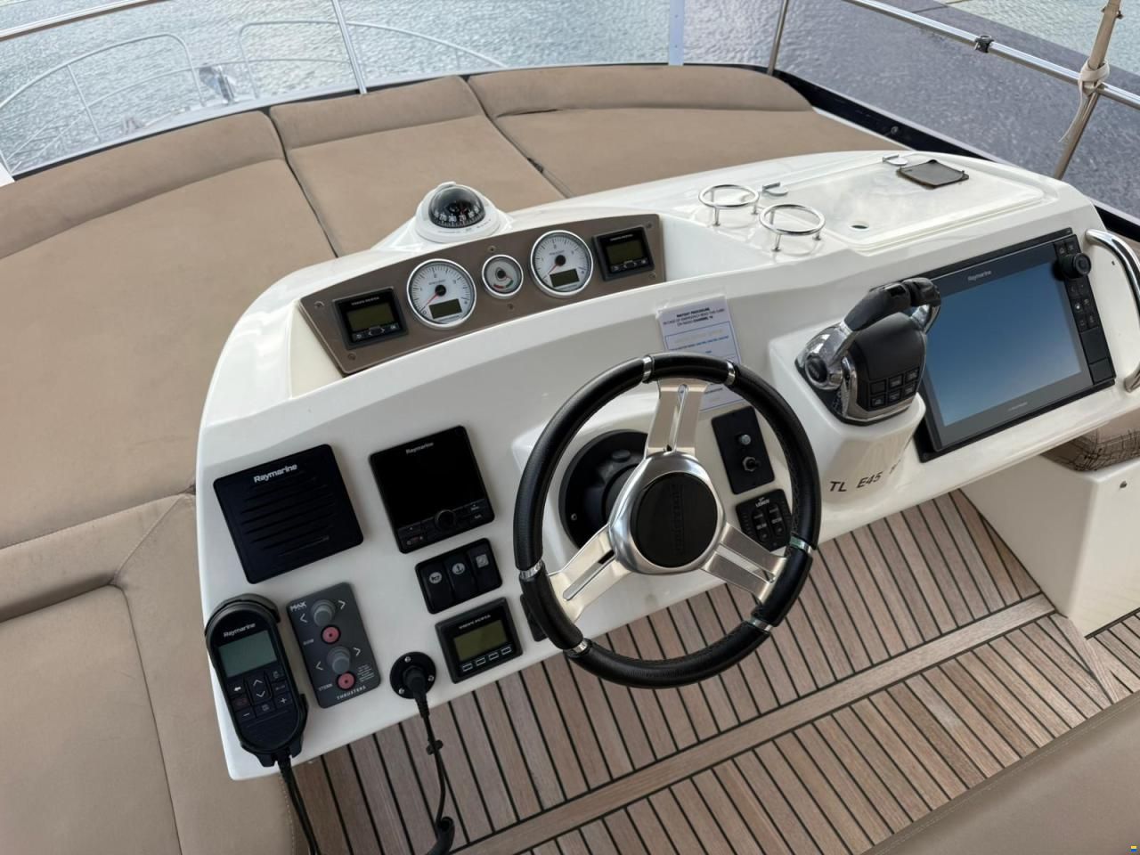 洋楽 prestige Prestige 510 Yacht (2010 - 2014)