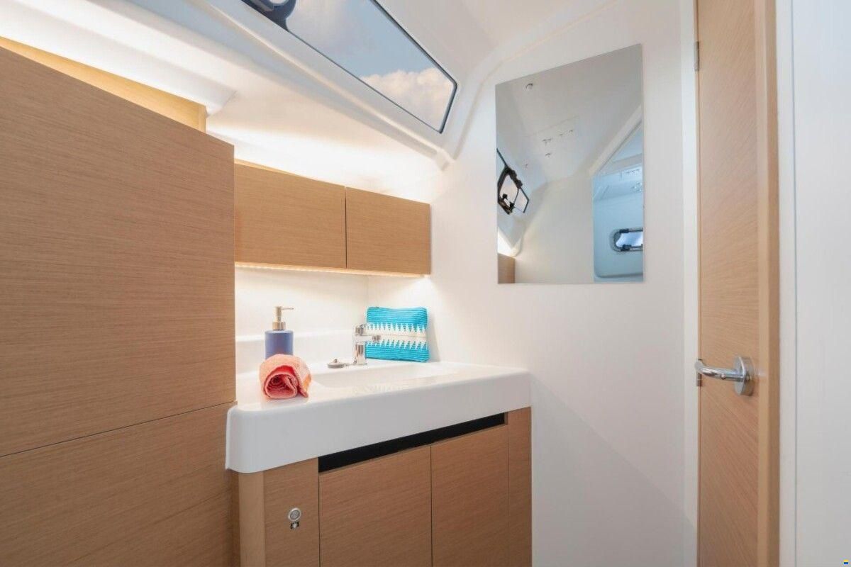 Jeanneau Sun Odyssey 350
