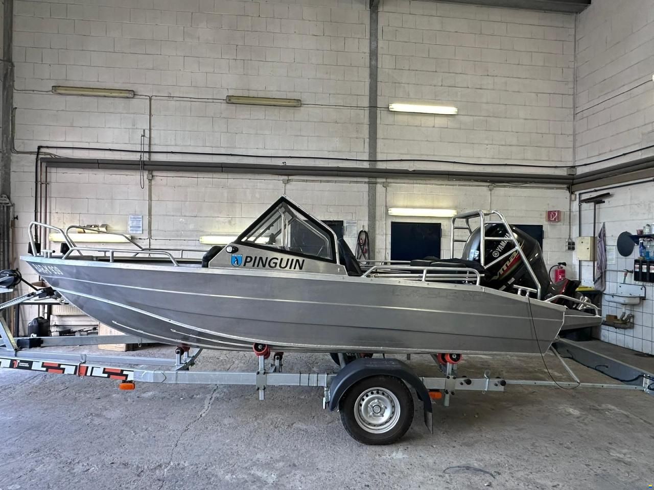 UMS Marin / Tuna UMS 545 DC