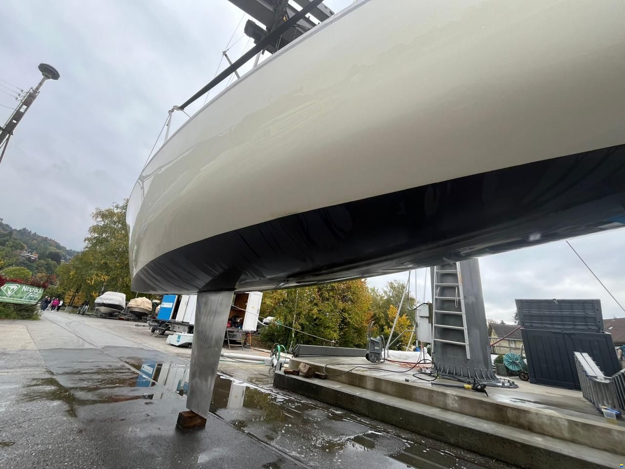 Maxi Dolphin Dolphin 81