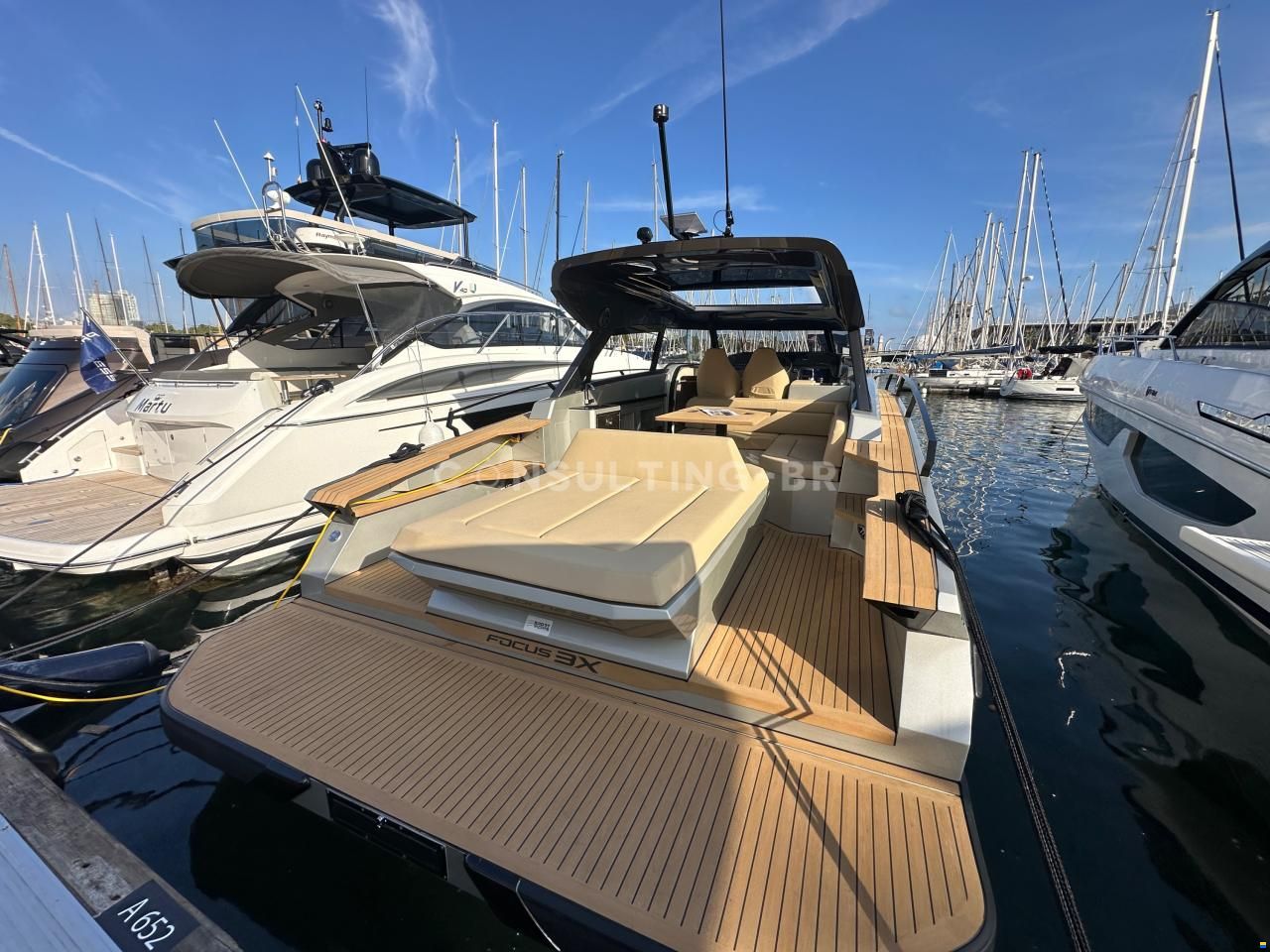 Focus Motor Yacht 3X