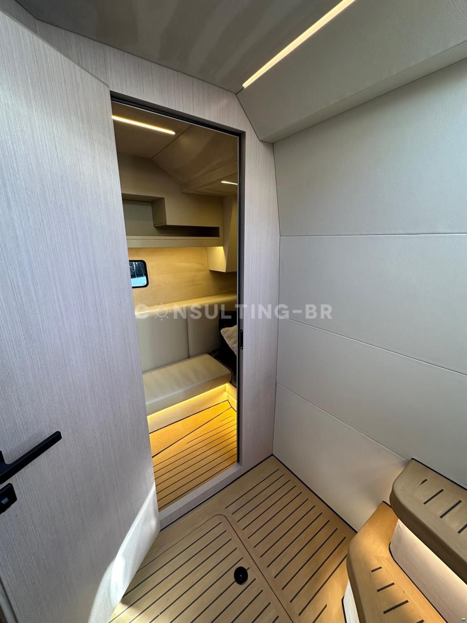 Focus Motor Yacht 3X