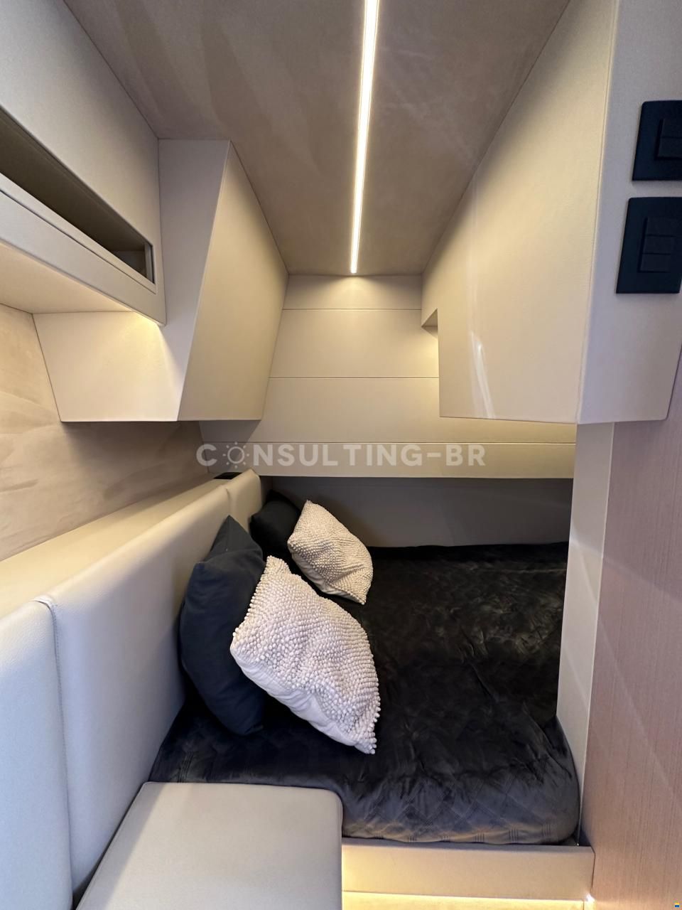 Focus Motor Yacht 3X