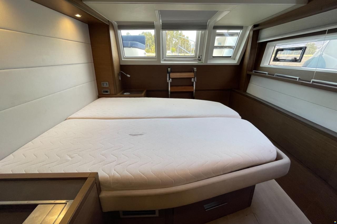 Lagoon 620