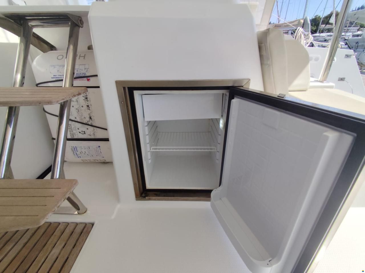 Fountaine Pajot Astrea 42