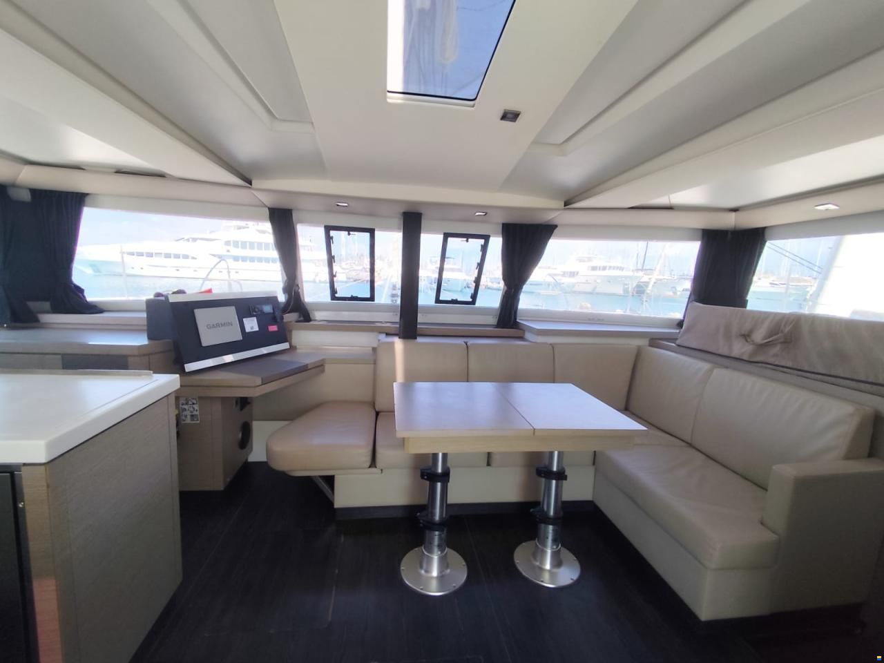 Fountaine Pajot Astrea 42