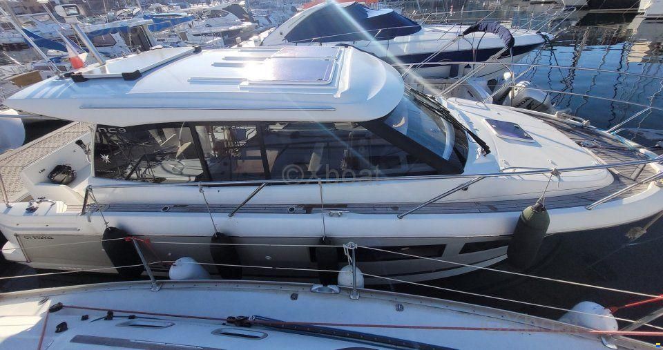Jeanneau NC 9