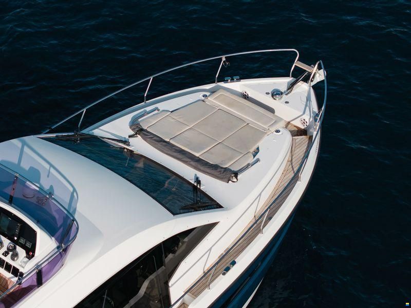 Sealine International F430
