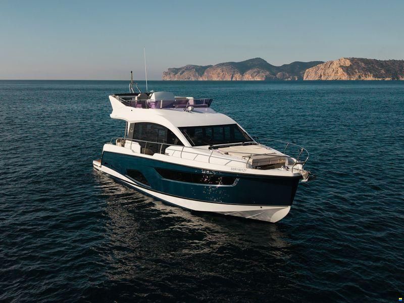 Sealine International F430