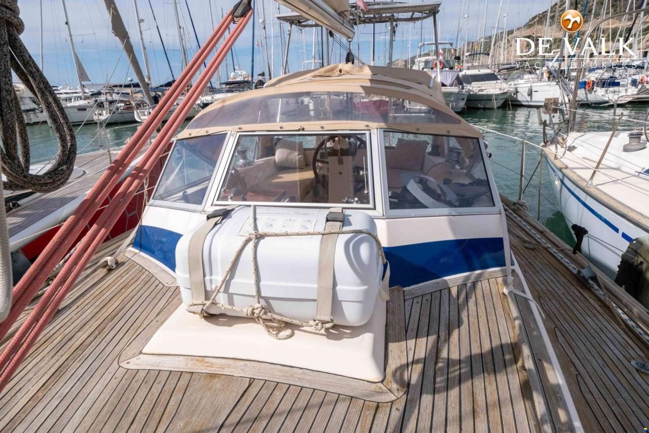 Hallberg-Rassy 38