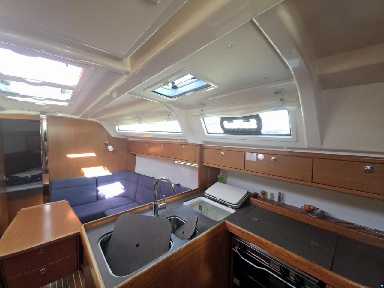 Bavaria 37 Cruiser