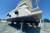 Ferretti 550