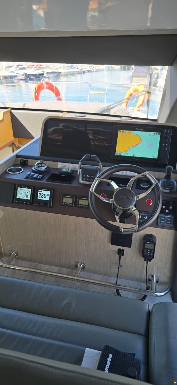 Sealine F 430