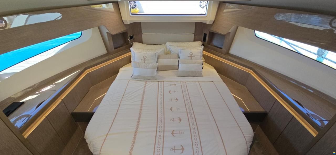 Sealine F 430