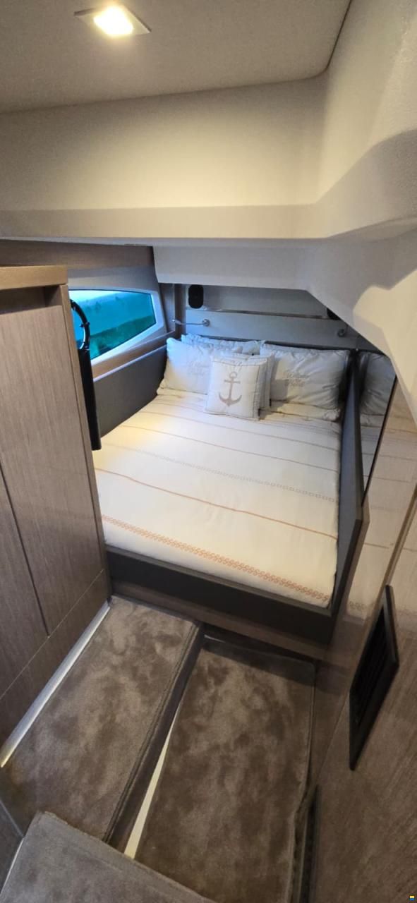 Sealine F 430